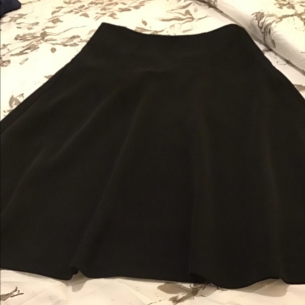 Ann Taylor black skirt size 6.
